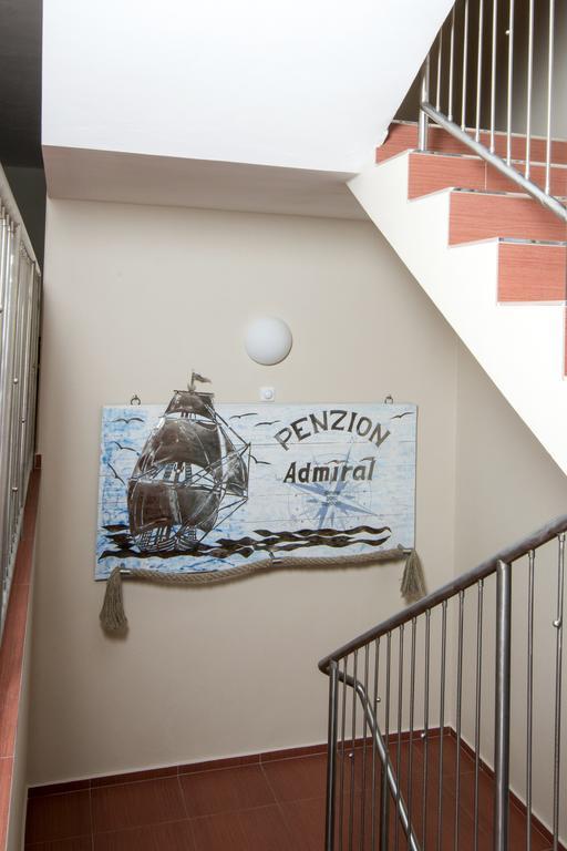 Penzion Admiral Тршебонь Экстерьер фото